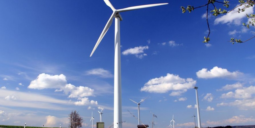 wind-plant-lubricants_700_385_70-wpcf_893x450
